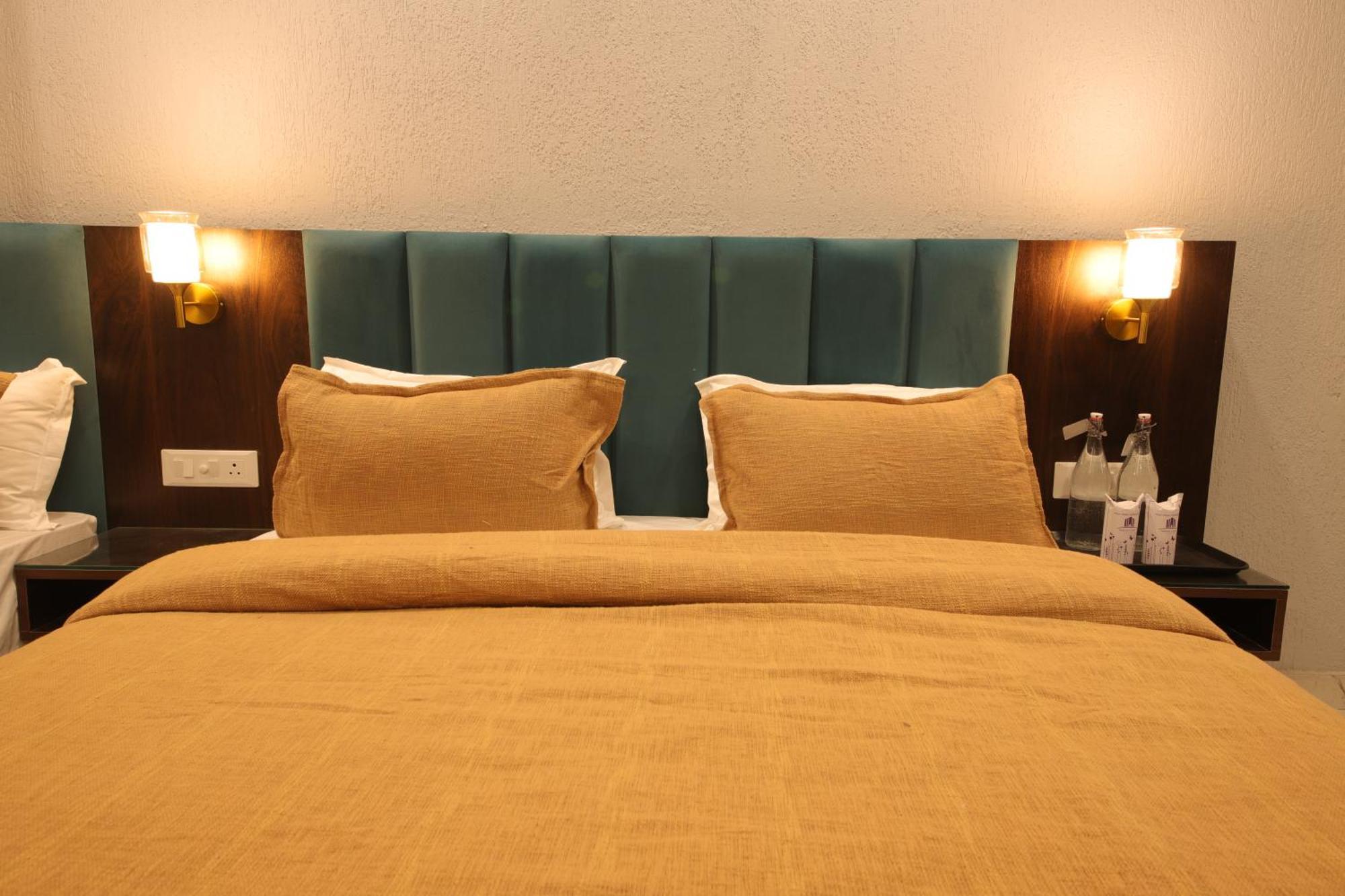 Perfectstayz Heritage Near Neem Beach Rishīkesh Exterior foto
